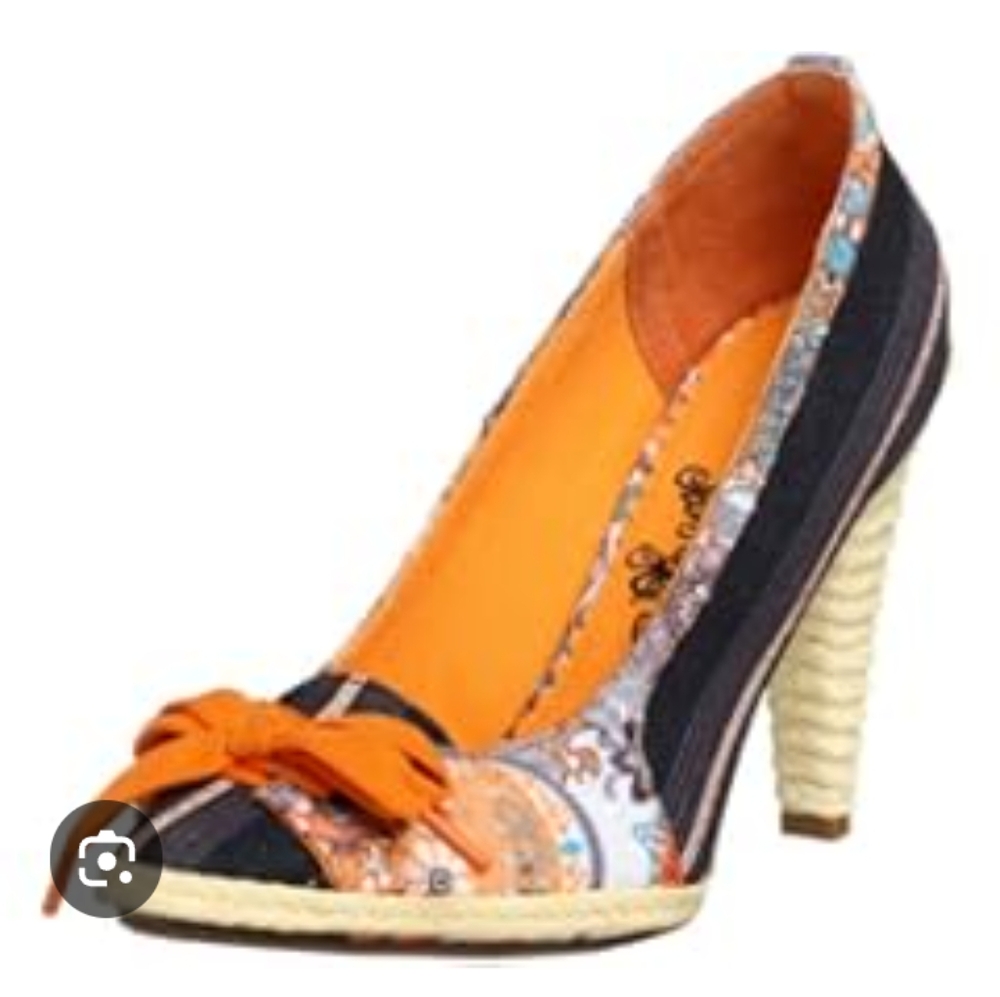 Vintage Ed Hardy Boho Heels